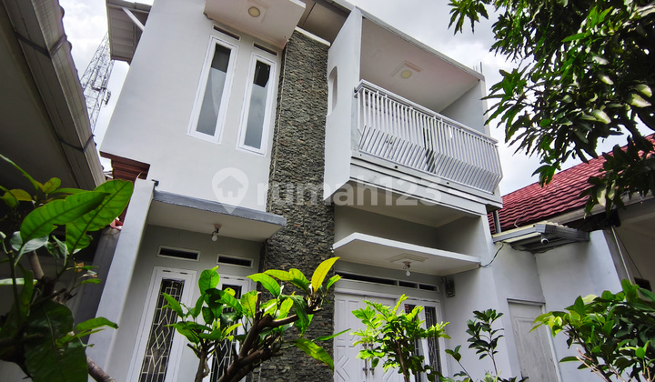 Rumah 2 Lantai Minimalis di Pusat Kota Cianjur Siap Huni