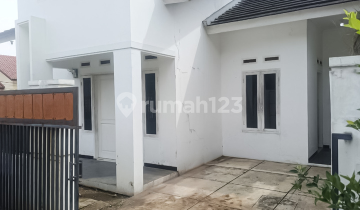 Rumah Bagus 2 Lantai Siap Huni dekat Pusat Kota Cianjur 2