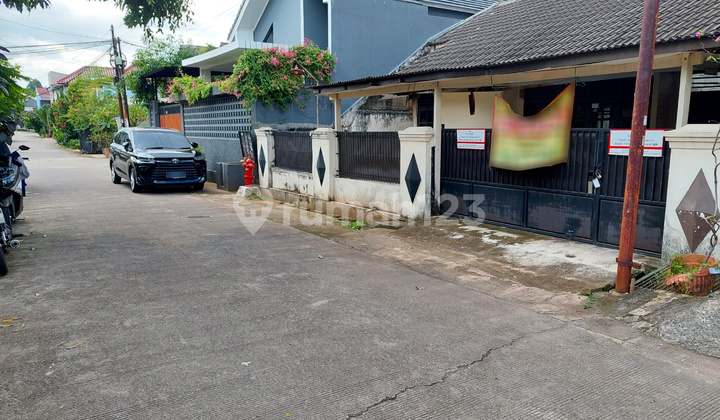 Comfortable and Strategic House in a Housing Complex, Close to Cimanggis Toll Access!