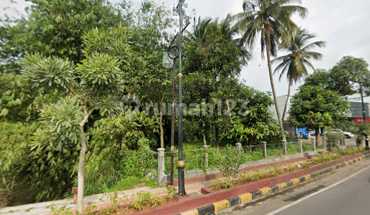 Tanah Luas 2642 m2 di Jalan Utama Cocok Untuk Bisnis