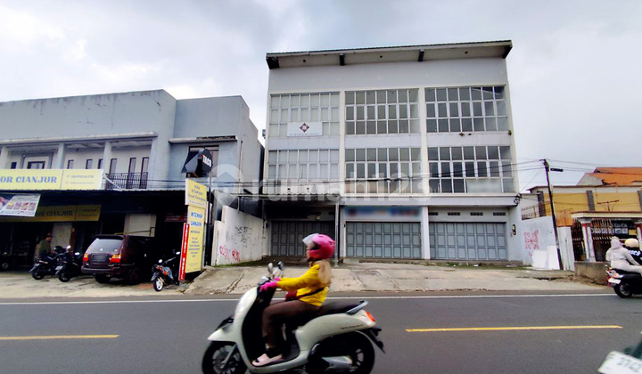 Ruko Bagus - 3 Lantai Dekat dengan Pusat Kota Cianjur Ruko Bagus - 3 Lantai Dekat dengan Pusat Kota Cianjur