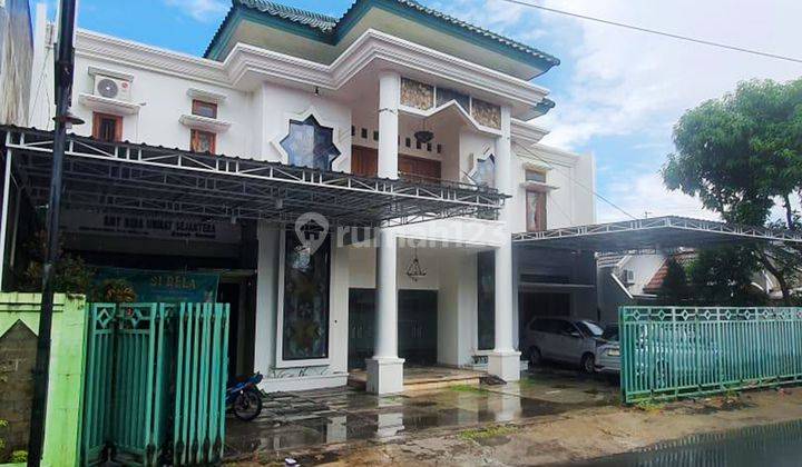 Rumah Bagus 2 Lantai Siap Huni Samping Jalan di Jl. Kradenan Raya 1