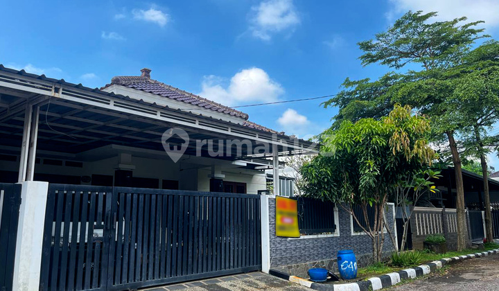 Nice House - Spacious, located right in the Center of Cianjur City Nice House - Spacious, located right in the Center of Cianjur City