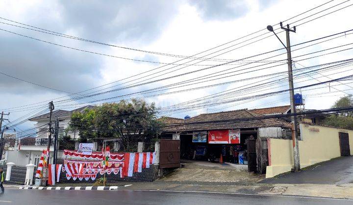 Rumah Bagus Siap Huni di Samping Jalan Cocok Untuk Usaha 1