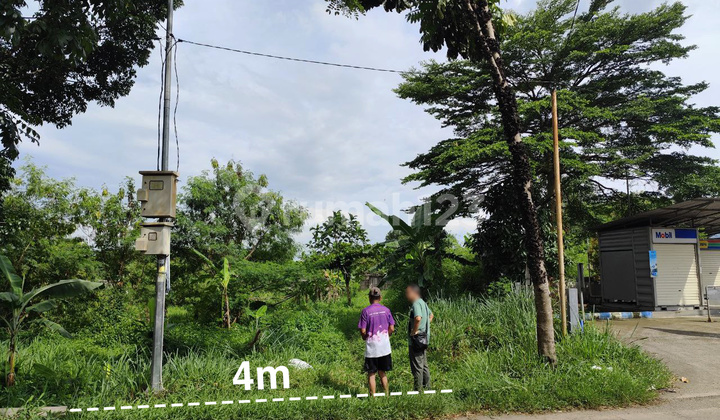 Wide Land Beside the Road Suitable for Agriculture in Mande Cianjur Wide Land Beside the Road Suitable for Agriculture in Mande Cianjur