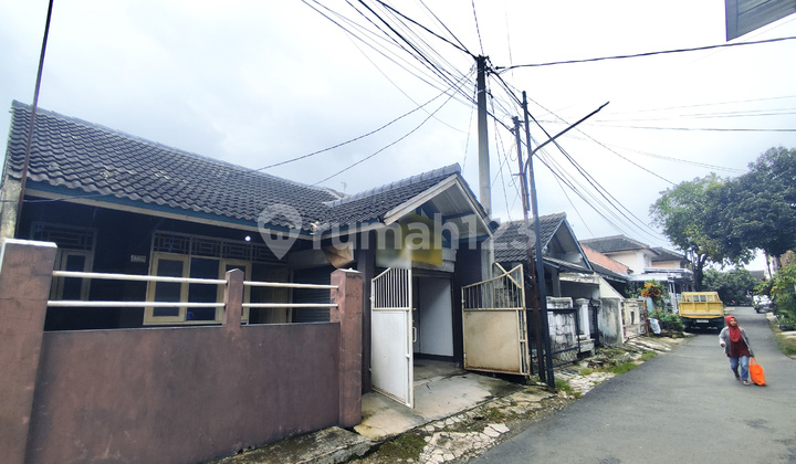 1-Story Ready-to-Occupy House in Karangtengah Housing, Cianjur 2