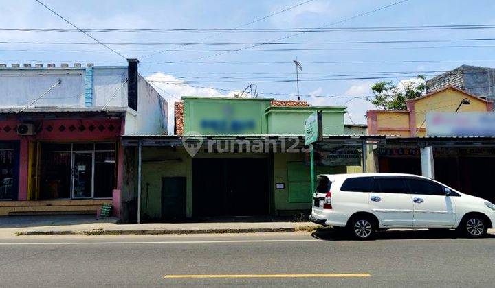 Ruang Usaha Bagus Samping Jalan Kragan Kab. Rembang 1