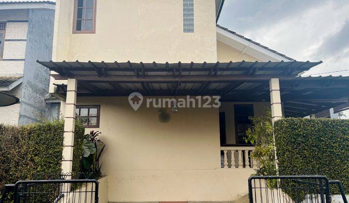 Villa Siap Huni Suasana Asri di Villa Green Apple 2