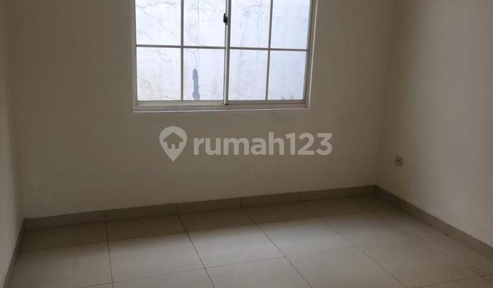 Dijual Cepat Rumah Cluster Europe 10X20 Green Lake City, Barang Langka! Dijual Cepat Rumah Cluster Europe 10X20 Green Lake City, Barang Langka!