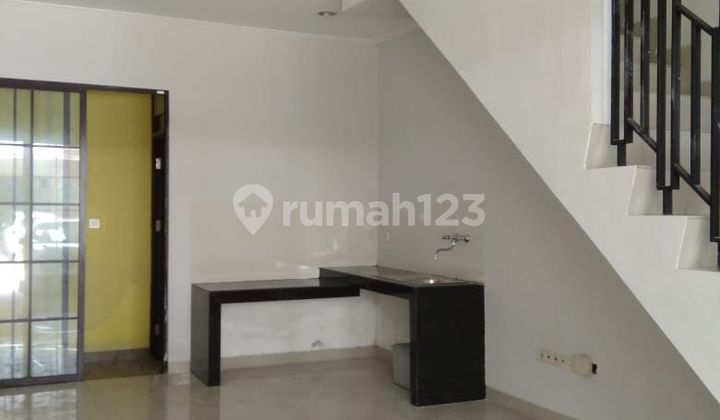 Dijual Cepat!! Rumah Cluster East Asia 4X12 Greenlake City Dijual Cepat!! Rumah Cluster East Asia 4X12 Greenlake City