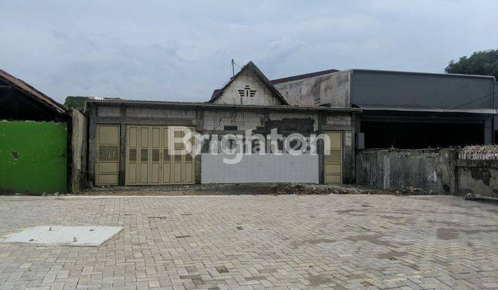 Rumah dan gudang 0jl.provinsi 1