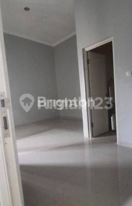 Rumah 2 Lt Prapen Indah Surabaya