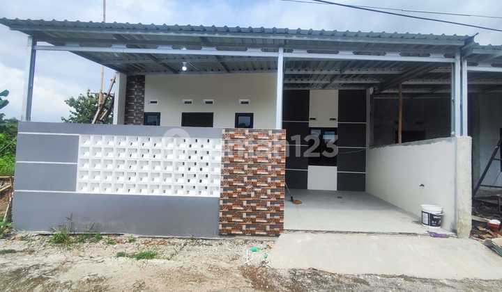Rumah Baru Gress (98% On Progress) di Cluster di Plesungan, Solo.