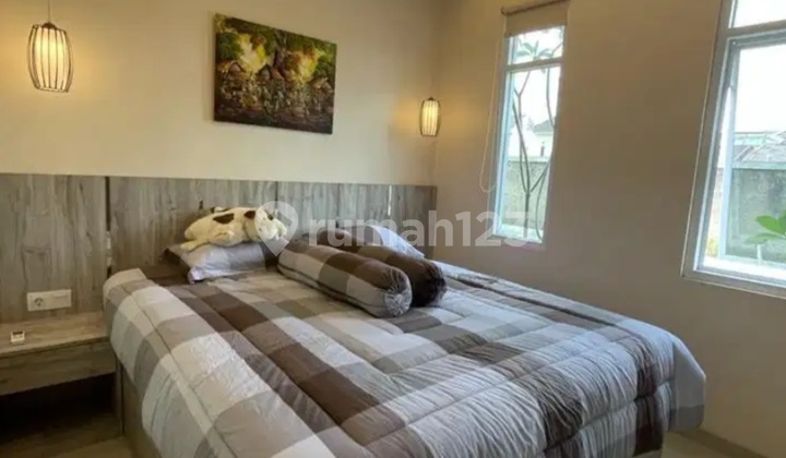 Rumah Bagus Minimalis 2 Lantai ( Full Furnished ). 2