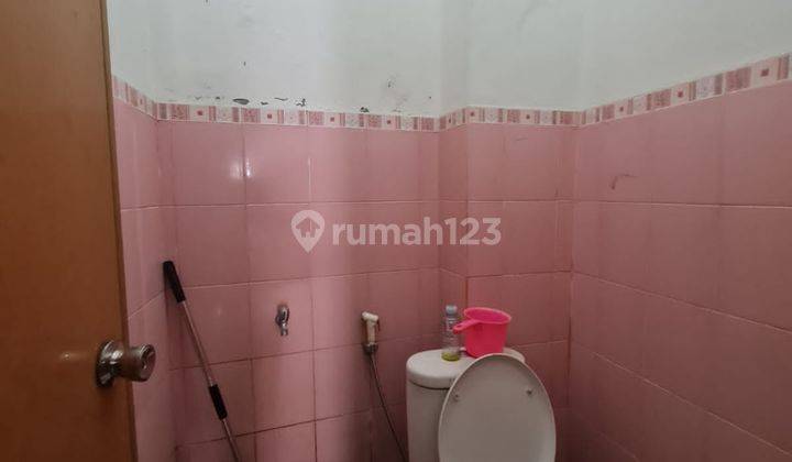 Ruko 2 lantai strategis di laweyan  9