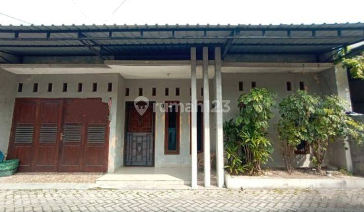 Rumah siyab huni di Colomadu 1