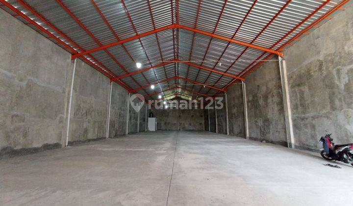 Gudang baru strategis siap pkai  2