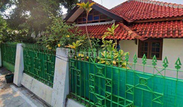 Rumah hitung tanah di Manahan Solo  2