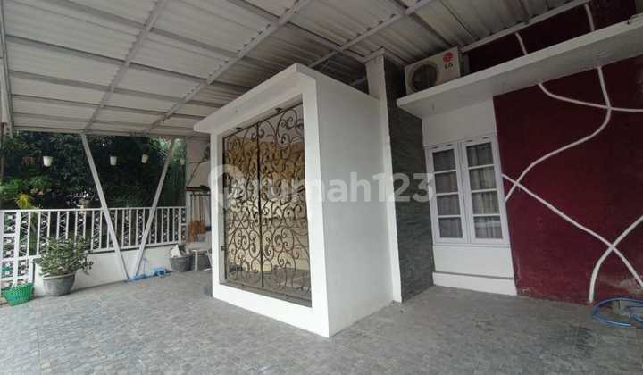 Rumah Strategis 1,5 Lntai Cluster Elite Colomadu 2