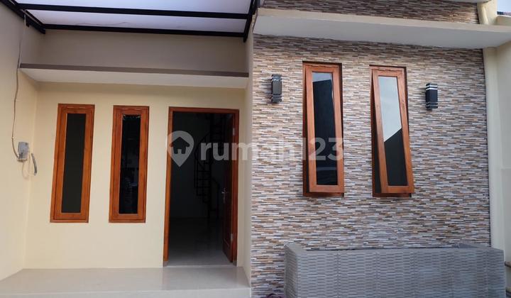 Minimalist House near Solo Baru, 1.5 Floors. Suitable for Family Living and Newlyweds. 2