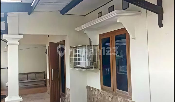 Rumah Siap Pakai Perumahan di Colomadu, Solo 2