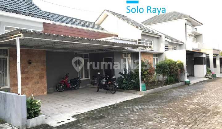 Rumah Bagus Siap Huni di Cluster Exclusive Dekat Jalan Sumpah Pemuda, Solo. 2