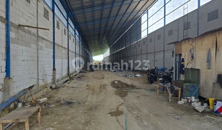 New Warehouse Ready to Use on Solo Jogja Main Road. New Warehouse Ready to Use on Solo Jogja Main Road.