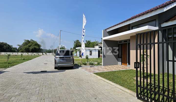 New Gress House in Palur Cluster Housing, Karanganyar, Solo 2