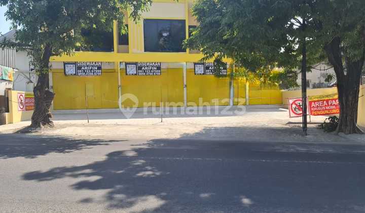 Strategic Shop House for Rent at RE Martadinata Jebres Solo