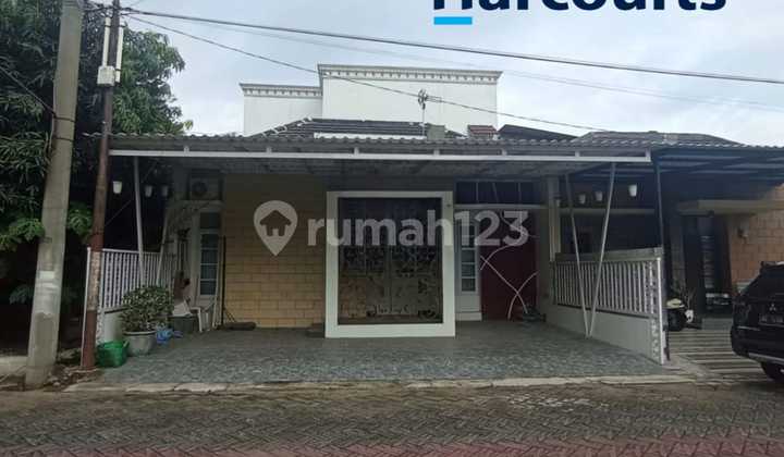 Rumah Strategis 1,5 Lntai Cluster Elite Colomadu