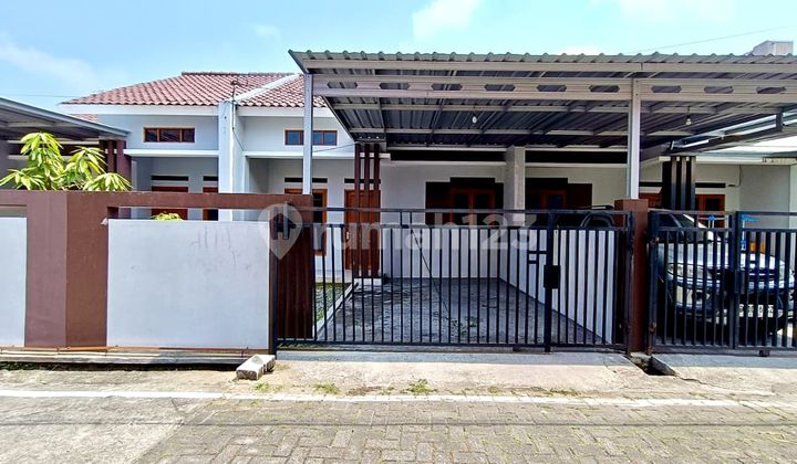 Ready-to-Occupy House for Rent in Banyuanyar Solo