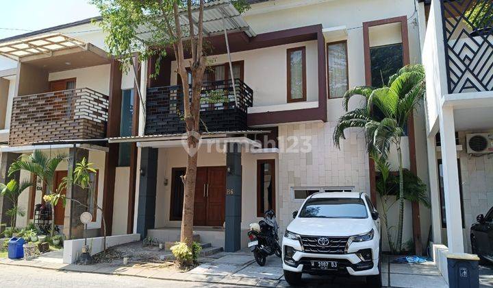 Rumah Bagus 2 Lntai Dngn Perabot Di Cluster Elite Kartosuro 2