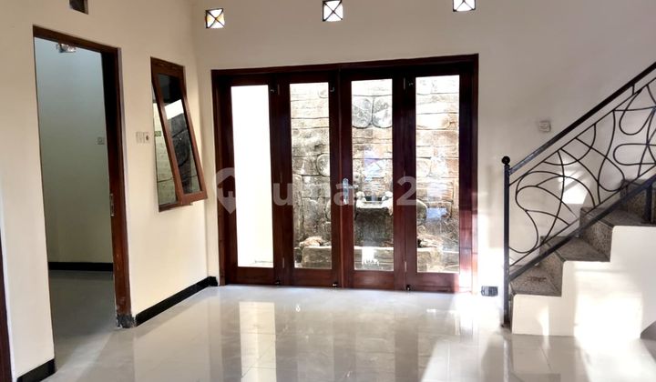 For Rent 2-Story House in Ngabeyan Kartasura Elite Cluster