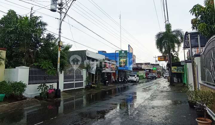 Rumah Bgus Strategis Siyab Huni di Solo Kota 2