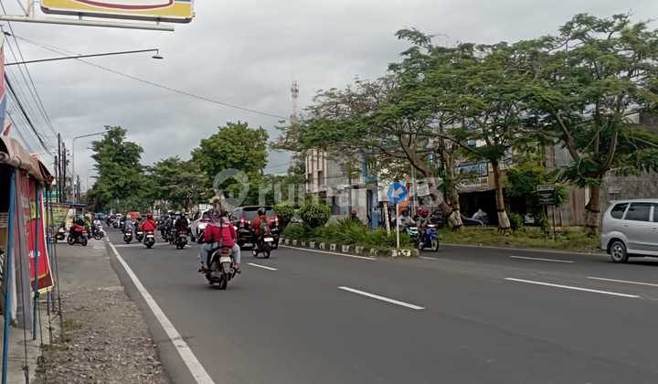 Good Strategic Warehouse Ready to Use on Solo Tawangmangu Highway, Jaten Karanganyar Solo Good Strategic Warehouse Ready to Use on Solo Tawangmangu Highway, Jaten Karanganyar Solo