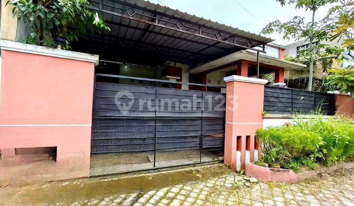 Ready-to-Occupy Fully Furnished House in Gawanan Colomadu Solo Ready-to-Occupy Fully Furnished House in Gawanan Colomadu Solo