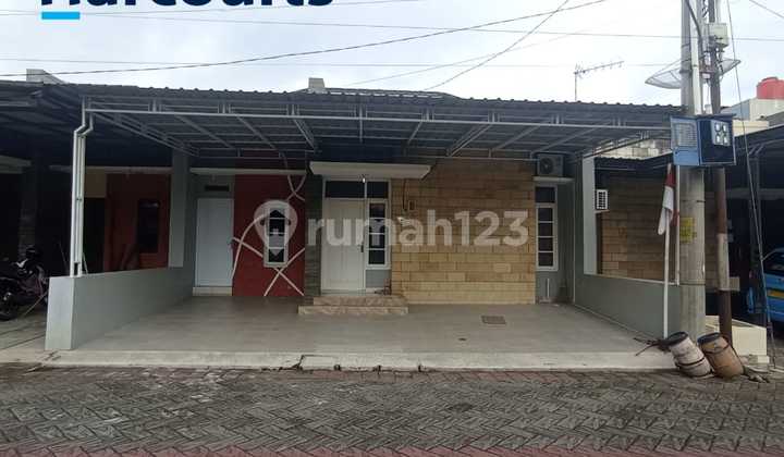 House in Elite Cluster Fully Furnished in Colomadu Solo