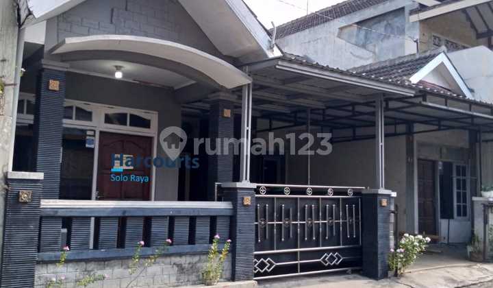 Ready-to-Use House in Mojosongo Cluster Solo Ready-to-Use House in Mojosongo Cluster Solo