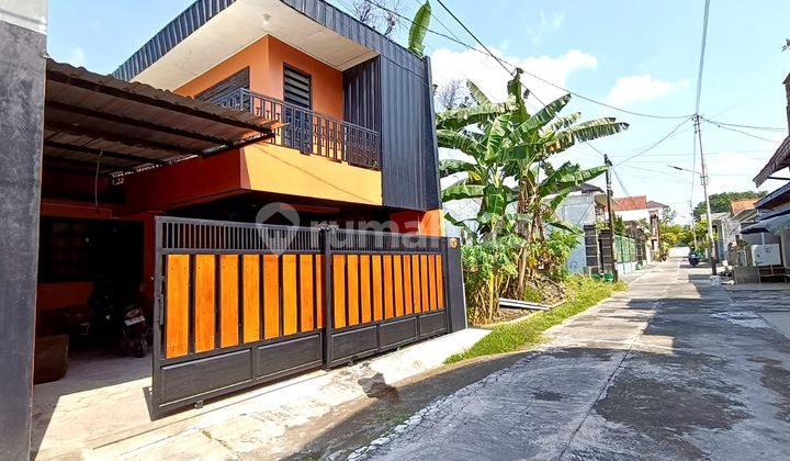 Rumah Kost 1½ Lantai Lokasi Kerten Laweyan Solo Rumah Kost 1½ Lantai Lokasi Kerten Laweyan Solo