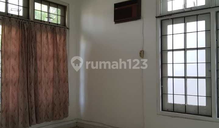 Spacious House in the Center of Solo City