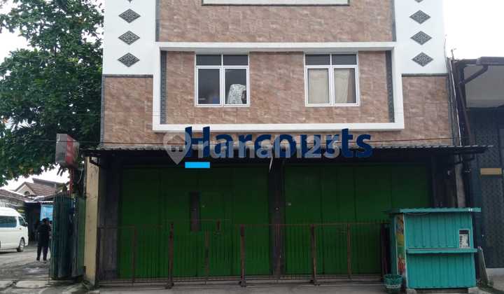 2-Story Business Space Strategically Located in Banjarsari, Solo 2-Story Business Space Strategically Located in Banjarsari, Solo