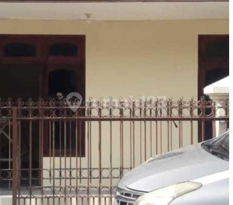 Rare Find! Spacious Move-in Ready House in Griyan Baturan Colomadu, Suitable for Home Business Rare Find! Spacious Move-in Ready House in Griyan Baturan Colomadu, Suitable for Home Business