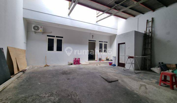 Rumah bgus 2 lantai siyab huni Solo Kota  2