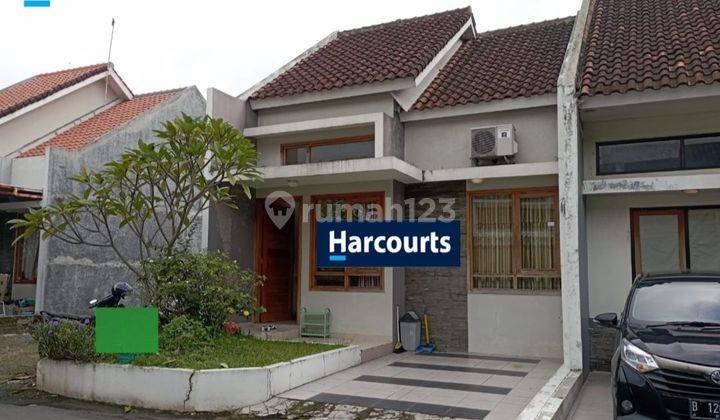 Rumah bagus include furniture di cluster elite colomadu 1