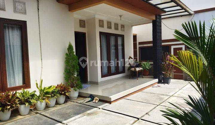 Rumah bagus 2 lantai di Gentan  2