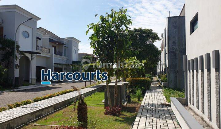 Rumah bgus 2 lantai di perum cluster elite Kartosuro  2