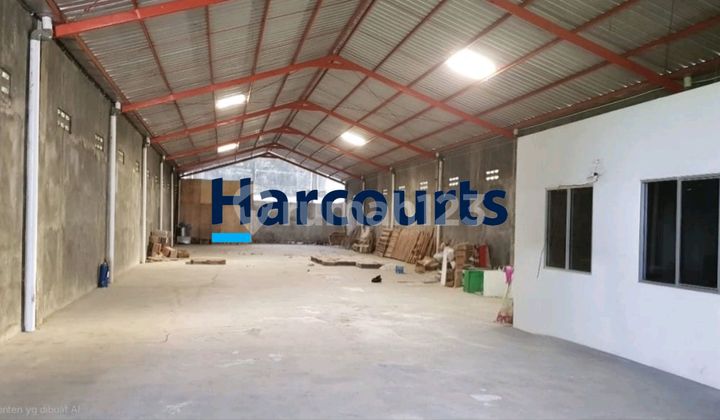 Ready-to-Use Warehouse, Located on the Provincial Highway Side in Sukoharjo