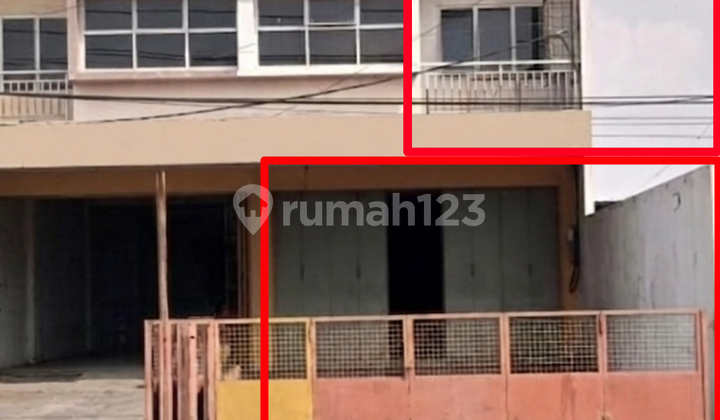 Ruko 3 Lantai Strategis Pinggir Jalan Raya Solo - Tawangmangu, Jaten