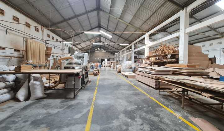 Container Access Warehouse on Gatak Mayang Highway Sukoharjo, Near Kartasura and Solo Jogja Highway