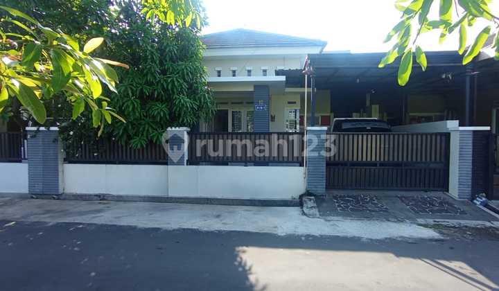 Ready-to-Occupy House in Fajar Indah Housing Complex, Baturan, Karanganyar, Solo